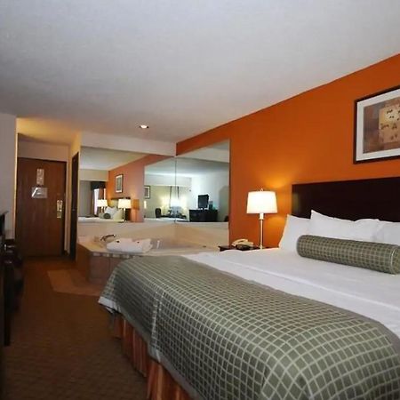 Baymont By Wyndham Delaware Hotell Rum bild